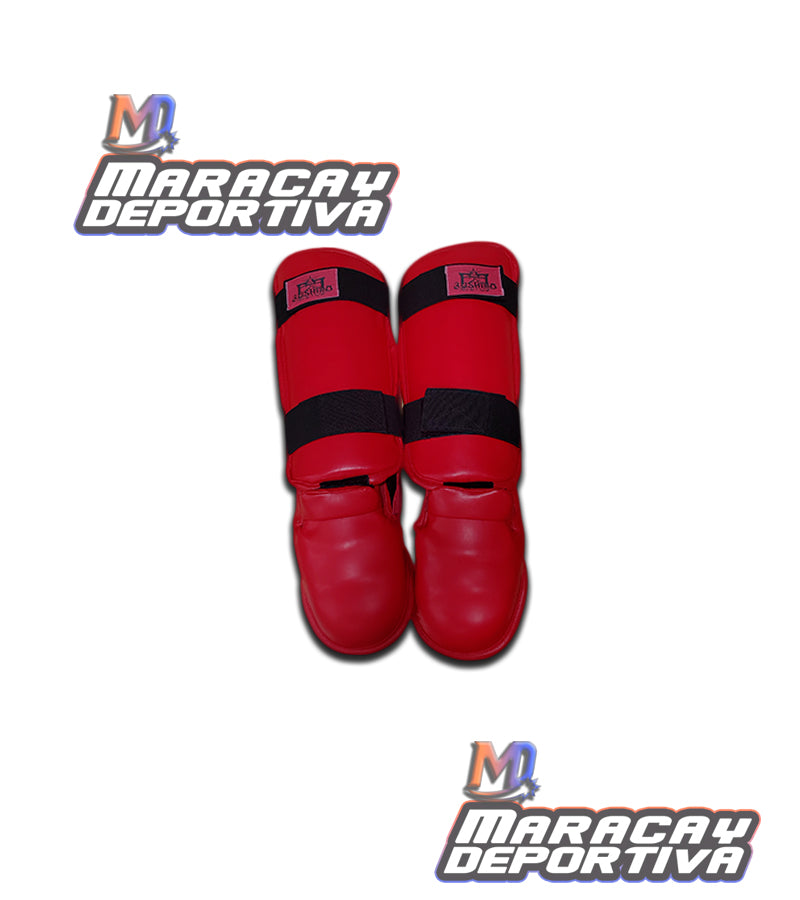 Espinilleras de karate