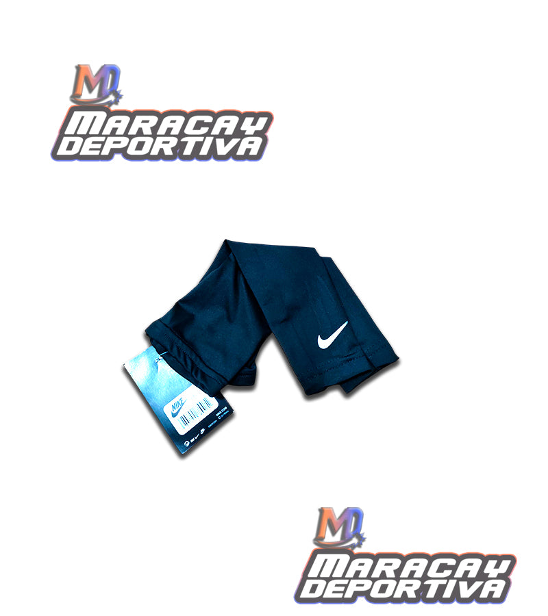 Manga Unicolor Nike
