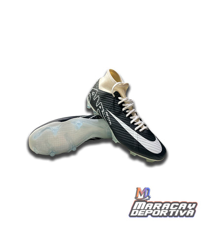 Taco de Futbol Botin Nike